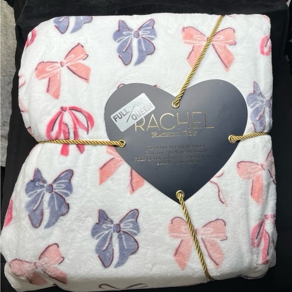 Rachel Roy Coquette BowBlanketFull/Queen